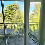 Gracian Omb Apartment
