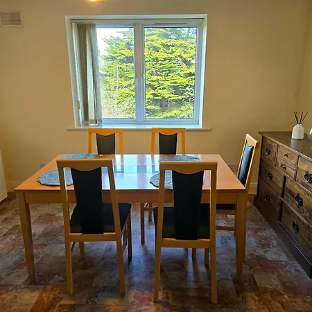 Gracian Omb Apartment