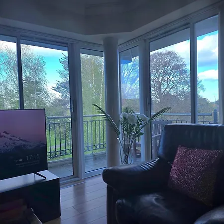 Gracian Omb דירה *